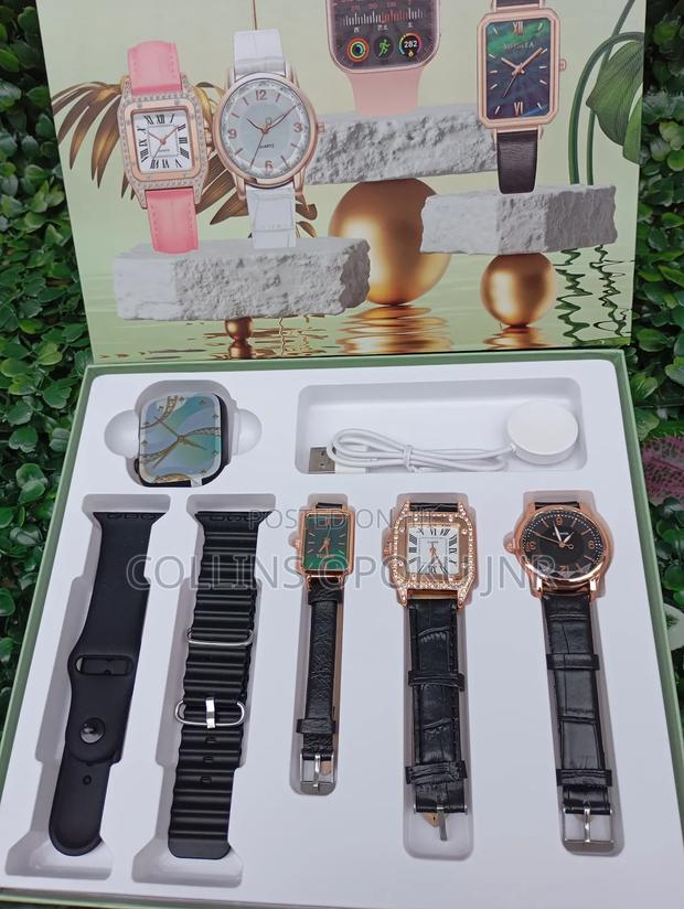 I-530 Mini 4-in-1 Smart Watch 2 Straps With 3 Quartz Watches - Black · Photo 2
