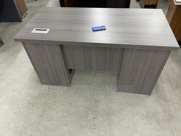 Office Desk (Wooden) · Photo 3