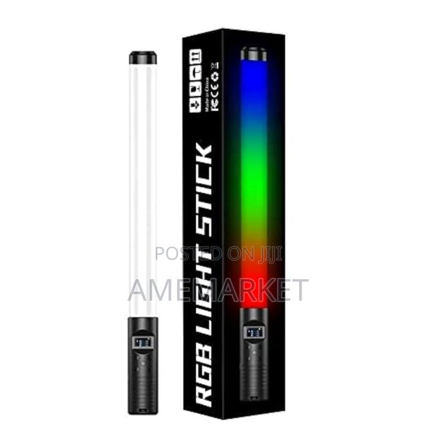Recharheable Handheld RGB Colour Led Photography Stick Light · Photo 1