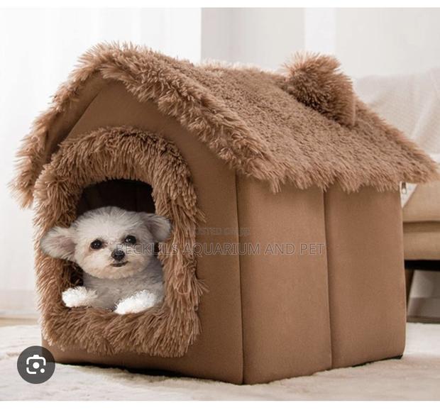 Deluxe Design Soft Cat Dog House Bed · Photo 1
