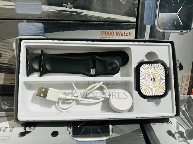 M900 Smart Watch · Photo 1