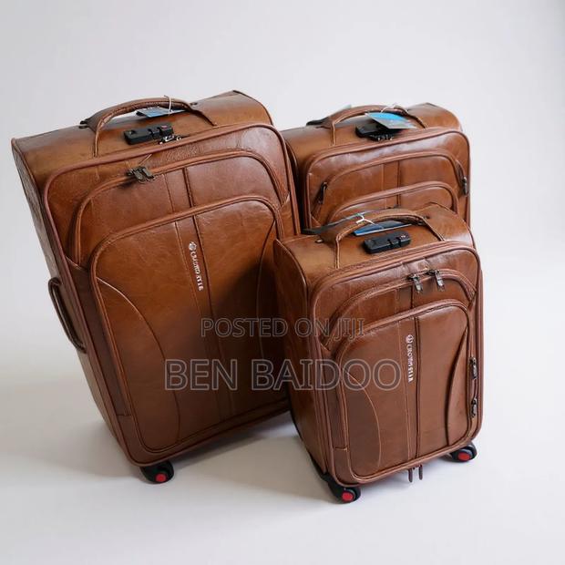 Leather Travel Bag 3-Sets · Photo 2