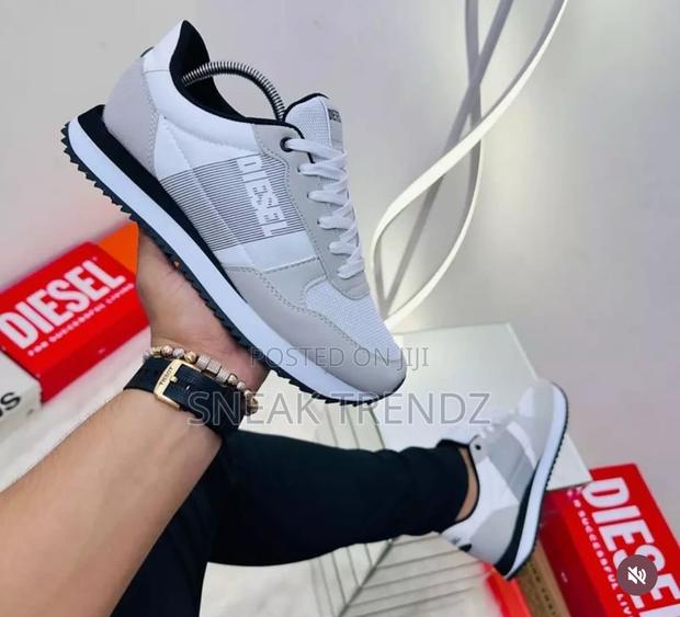 Original Diesel Off White · Photo 2