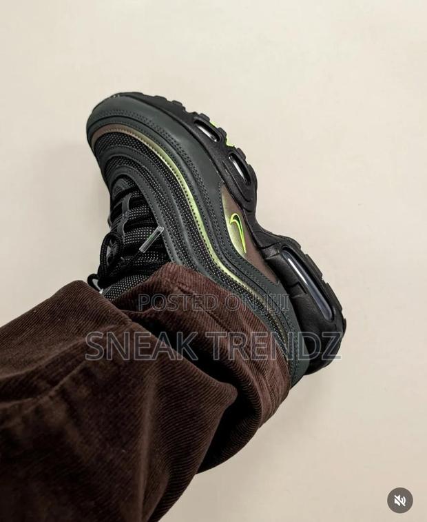 Nike Air Max Og 95 · Photo 3