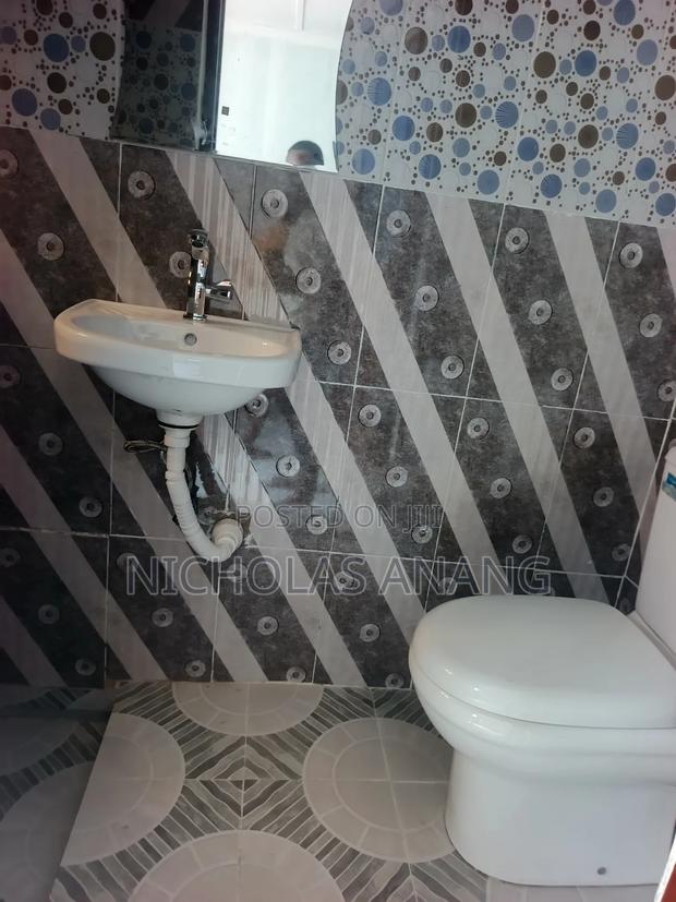 1bdrm Apartment in The Dorns Properties, New Town for rent · Photo 8
