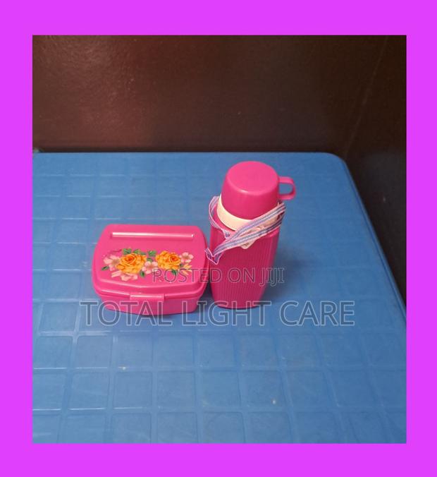 Plastic Lunch Bowl and Water Bottle. · Photo 3
