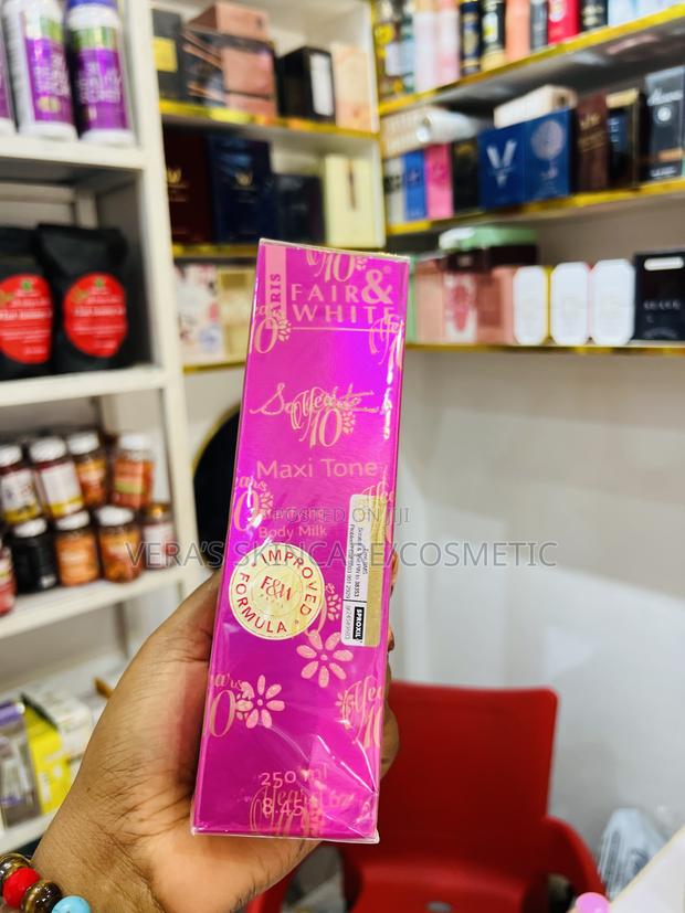 Fair And White Body Lotions · Photo 2