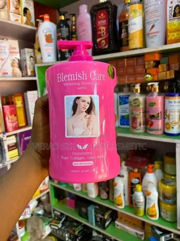 Blemish Care Shower Gels · Photo 5