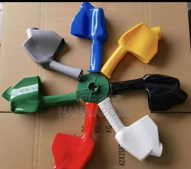 3/4 And 1" A - 11 Nozzle Covers · Photo 2