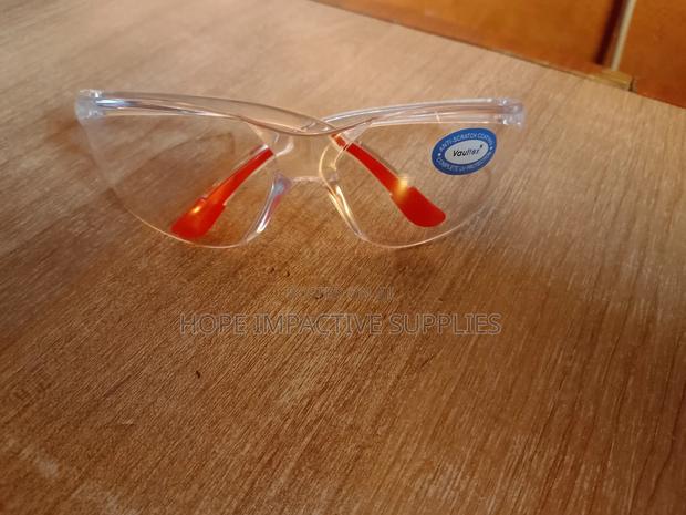 Vaultex Safety Spectacle - Plain [Complete Uv Protection&Anti-scratch] · Photo 3