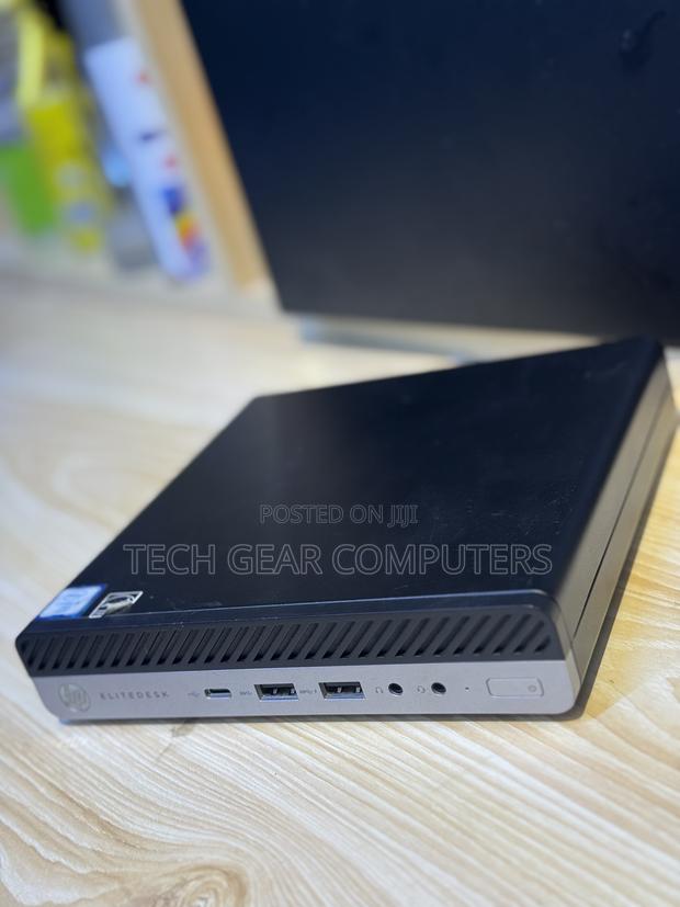Desktop Computer HP EliteDesk 800 G3 8GB Intel Core I5 SSD 256GB · Photo 1