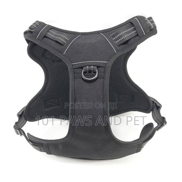 No Pull Strong Dog Harness · Photo 2