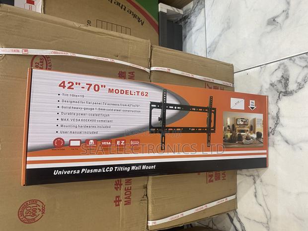 Flat Panel Fixed Wall Mount · Photo 2