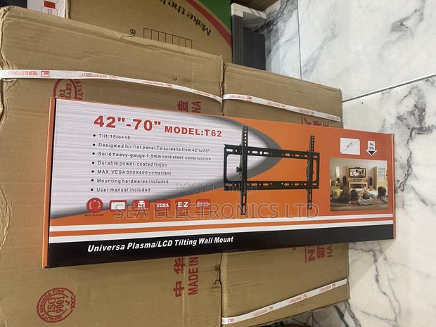 Flat Panel Fixed Wall Mount · Photo 1