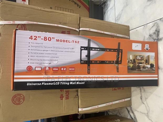 Tv Tilt Flatscreen Mount · Photo 1