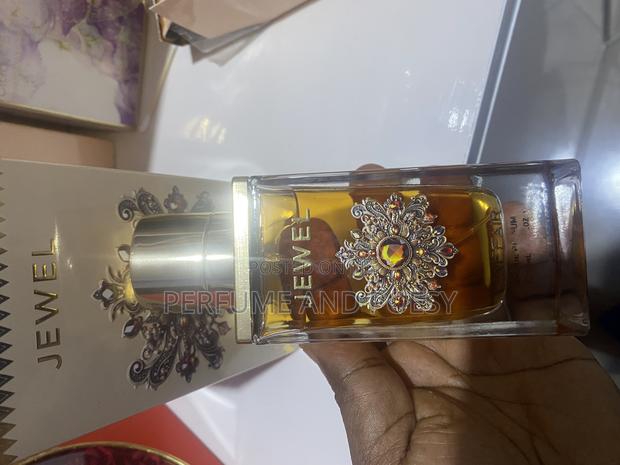 Jewel Perfume · Photo 3
