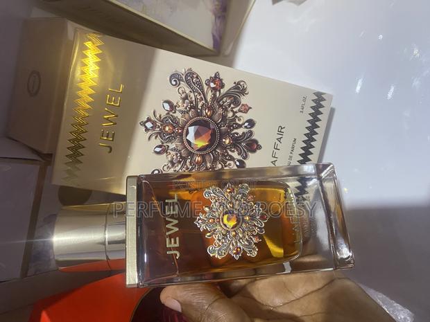 Jewel Perfume · Photo 1