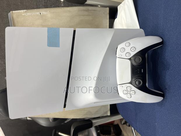 Playstation 5 Slim Standard · Photo 4