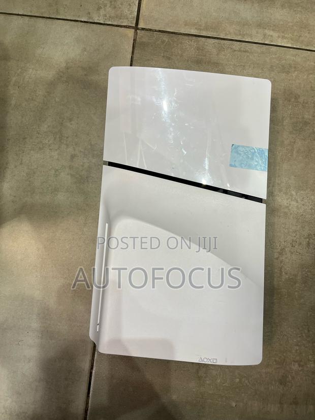 Playstation 5 Slim Standard · Photo 3