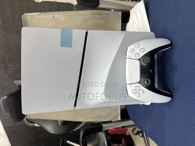 Playstation 5 Slim Standard · Photo 2