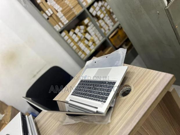 New Laptop HP EliteBook 840 G6 16GB Intel Core I5 SSD 256GB · Photo 1