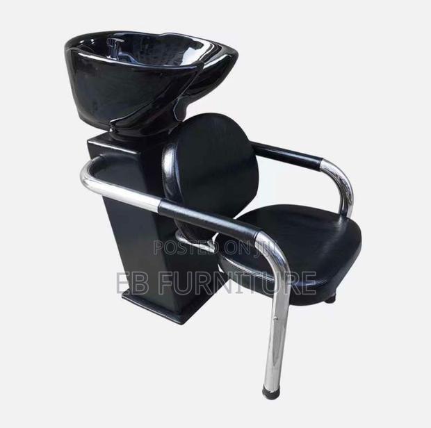 Salon Sink and a Chair · Photo 1