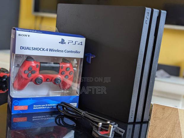 Ps4 Pro 1tb Jailbreak Fc27 and 10 Exclusive Games