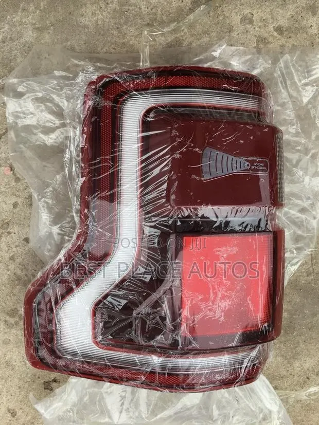 Ford F150 2017 2018 2019 2020 Taillight · Photo 1