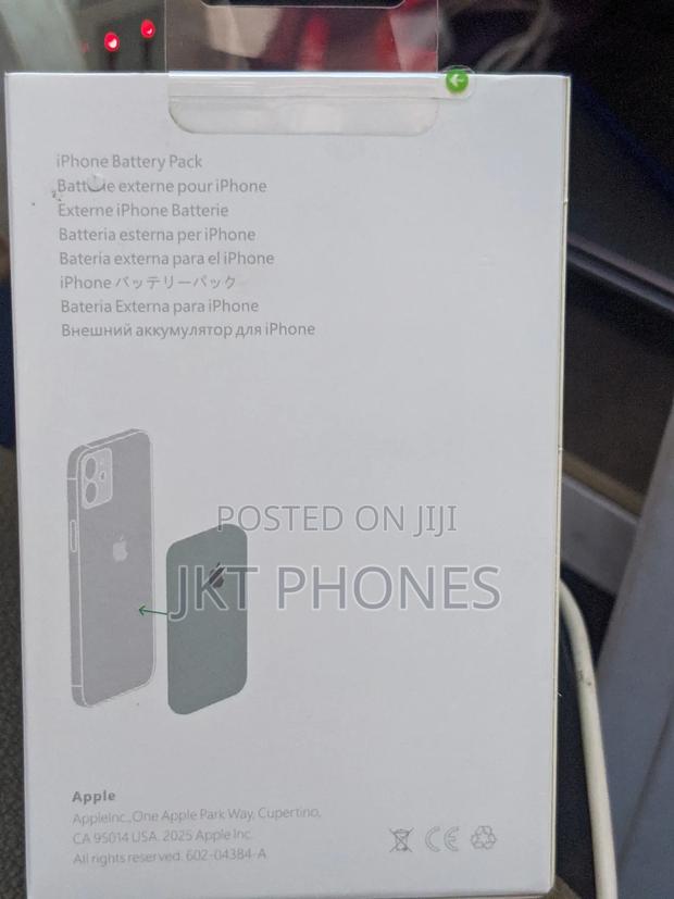 iPhone Battery Pack · Photo 2