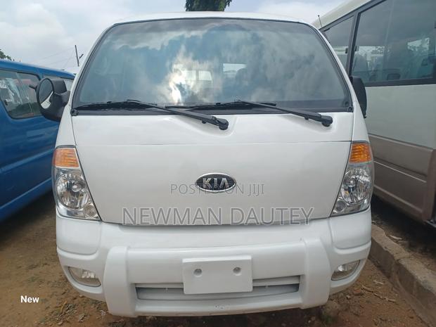 Kia Bongo Double Cabin 4x4 · Photo 4