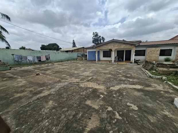 4bdrm House in ,, Business Center, Ashaley Botwe for sale · Photo 1
