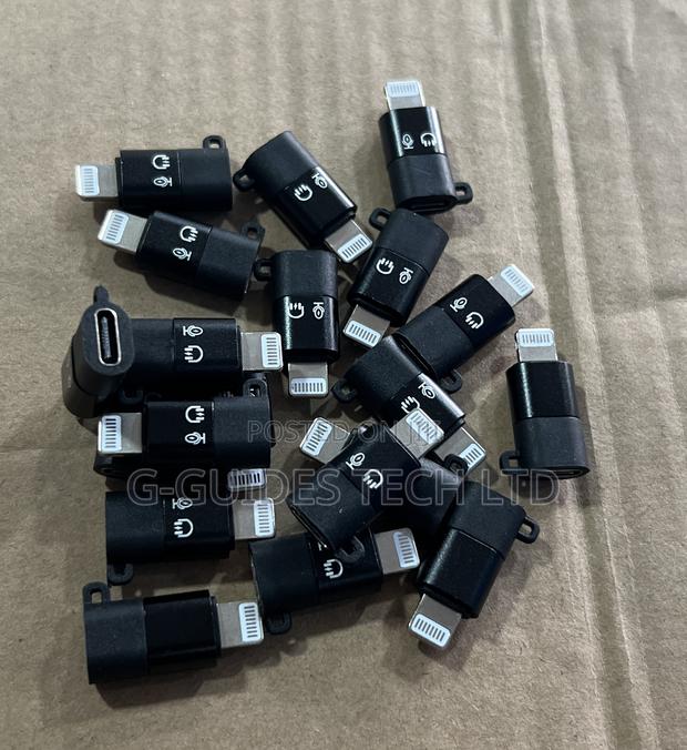 iPhone To Type-c Adapter, Lightning Male To Usb-c Female To Adapter · Photo 1