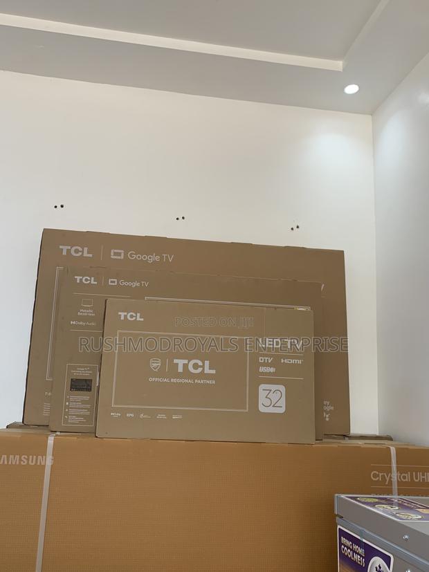 Stream More, See More: The TCL 32-Inch Smart Led Experience · Photo 1