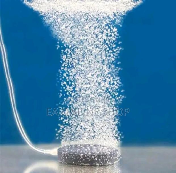Solar Aquarium Oxygen Air Pump. Electric And Solar Charging · Photo 4