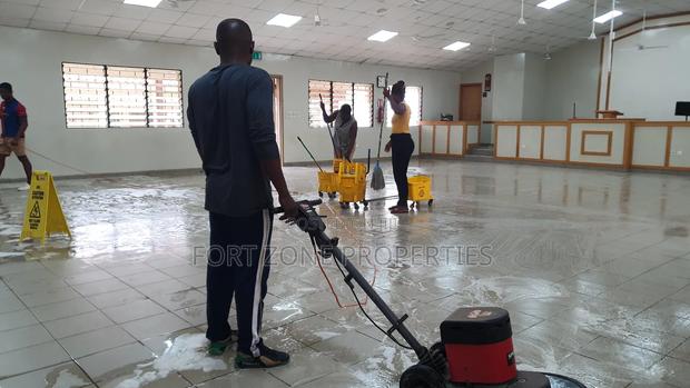 Scrubber Floor Tiles and General Cleaning · Photo 4