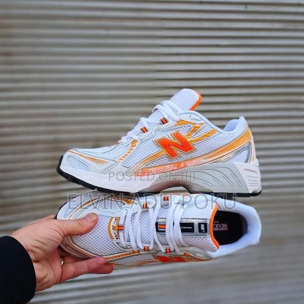 New Balance 530 Sneakers In Different Colours , Swipe >>> · Photo 4