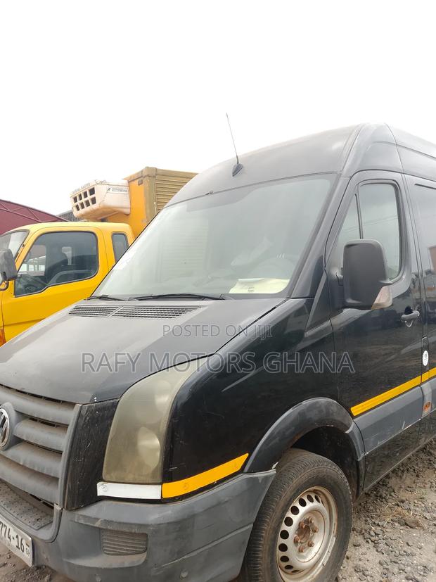 Volkswagen Transporter 2008 Black · Photo 3