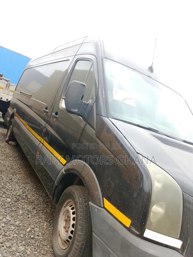Volkswagen Transporter 2008 Black · Photo 5