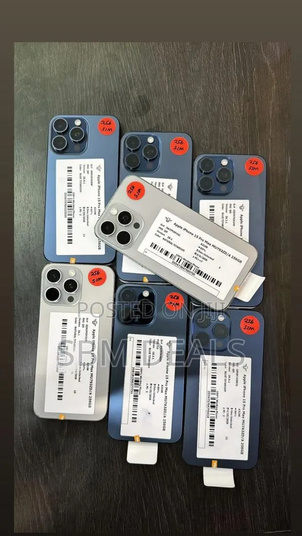 Apple iPhone 15 Pro 128 GB Silver · Photo 1