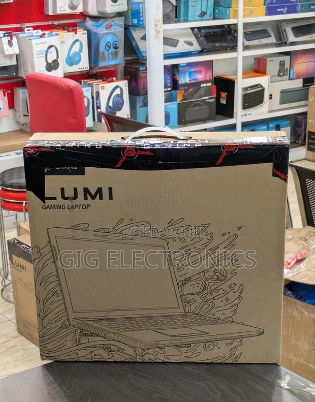 New Laptop 16GB AMD Ryzen 7 SSD 1T · Photo 1