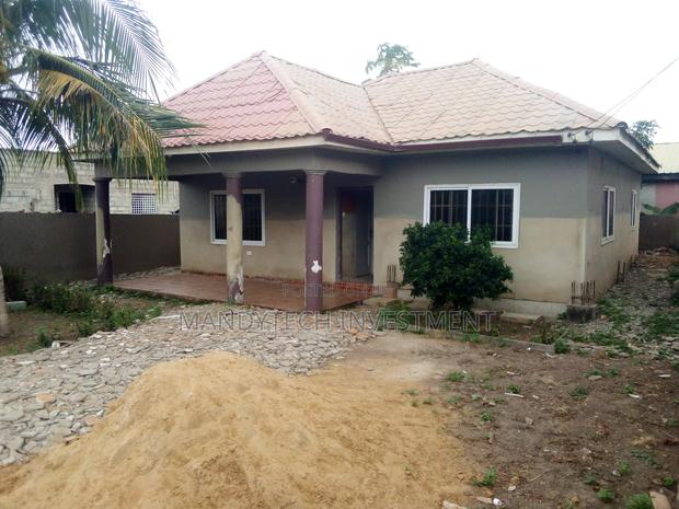 2bdrm House in Lake Side Estate for sale · Photo 8