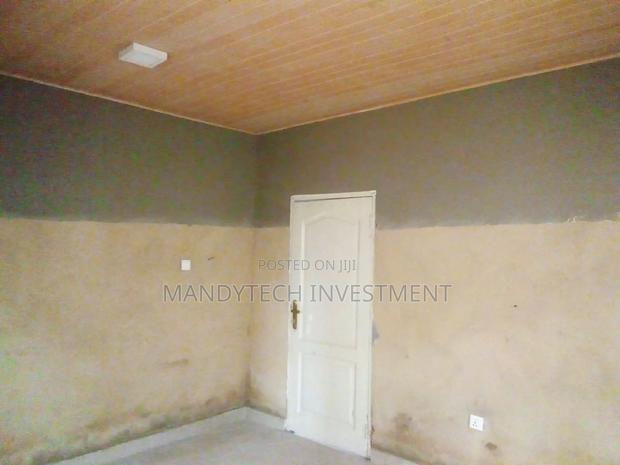 2bdrm House in Lake Side Estate for sale · Photo 2