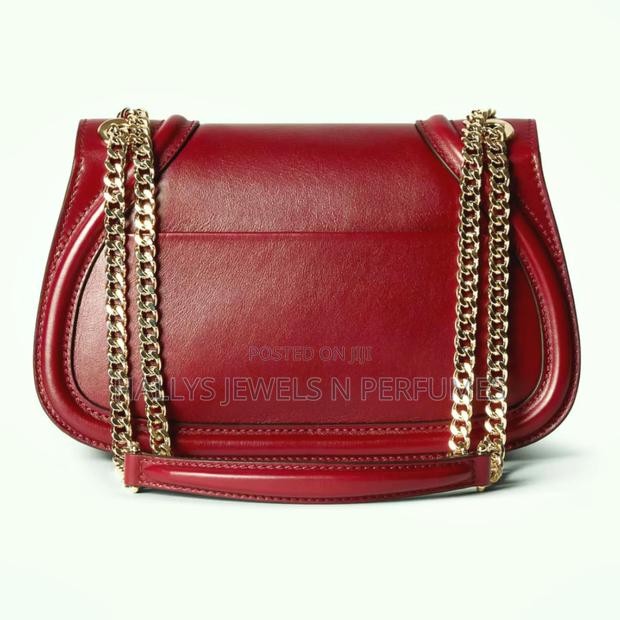 Medium Shoulder or Crossbody Bag, Wine Genuine Leather · Photo 3
