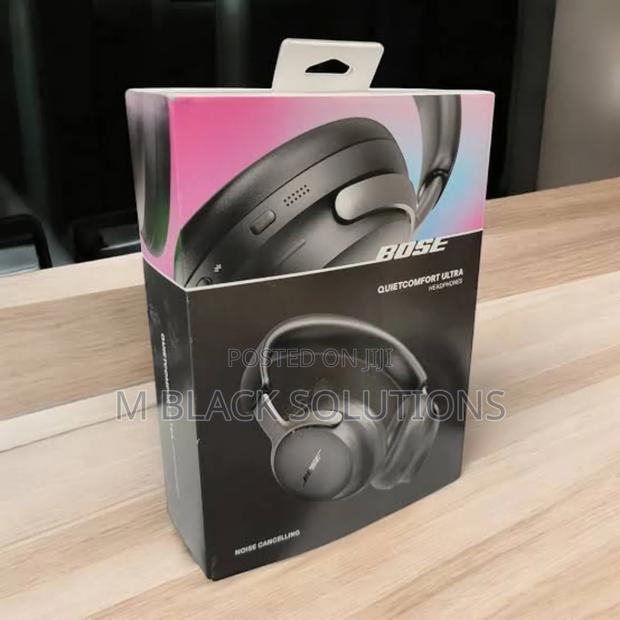 Bose Quietcomfort Ultra Wireless Noise Cancelling Headphones in Black- · Photo 1