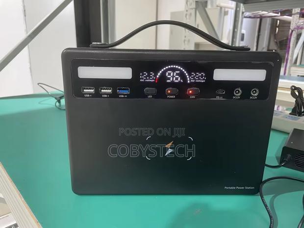 Portable Power Station 600w 518wh 220 V · Photo 2