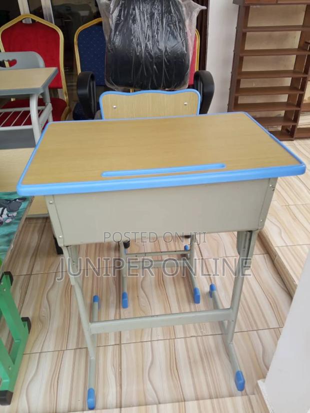 School Study Table and Chair Queit Oper · Photo 1