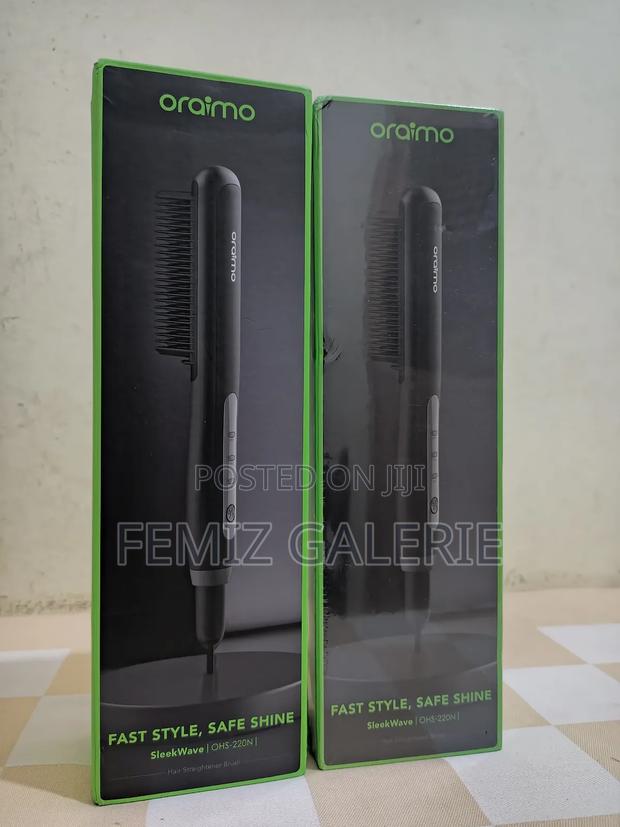 Oraimo Sleekwave Hair Straightener Brush · Photo 1