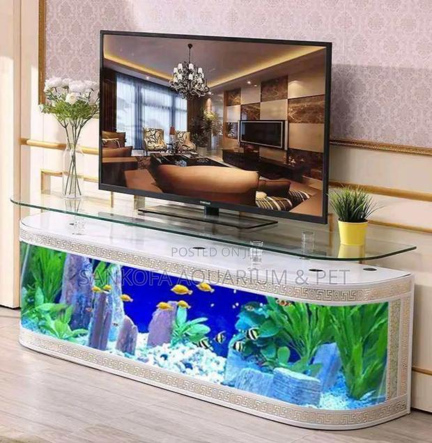 We Build Ultra Modern Tv Unit Cabinet Aquarium · Photo 1