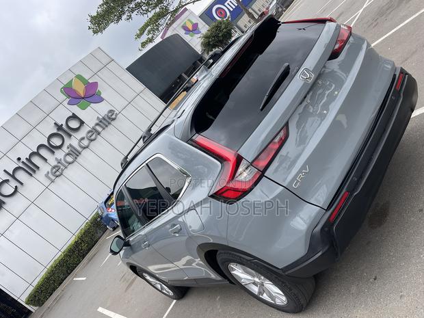 Honda CR-V EX-L AWD 2023 Gray · Photo 5