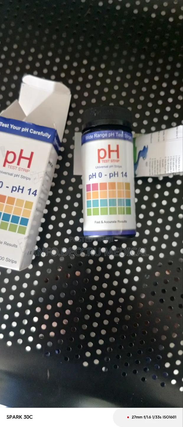 Ph Test Strips · Photo 1